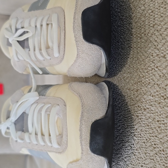 Kizik Milan Nylon And Suede Mist Gray and Cream Unisex Sneakers - Size 10.5 Mens - Picture 9 of 10